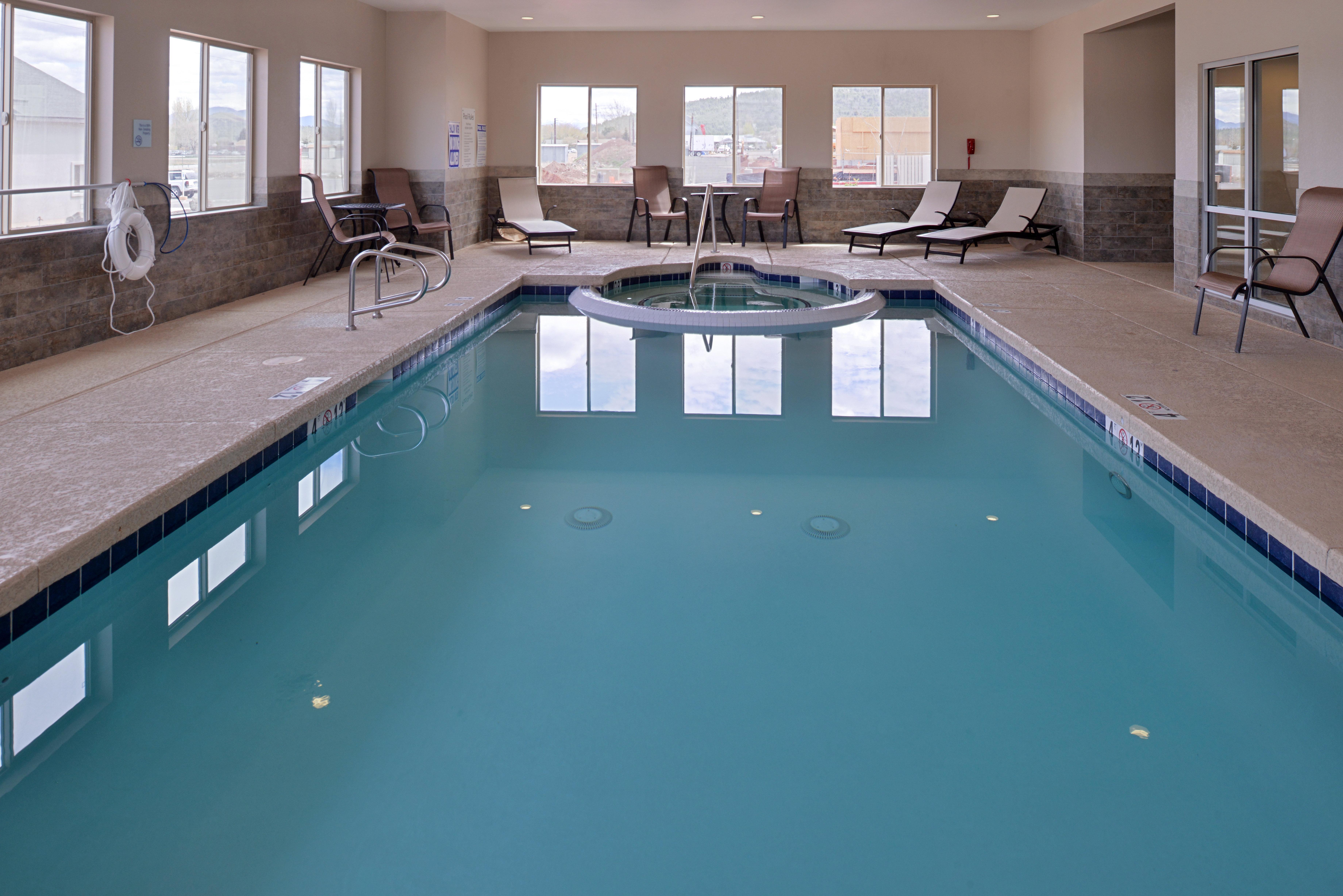 Holiday Inn Express & Suites Williams By Ihg Екстер'єр фото