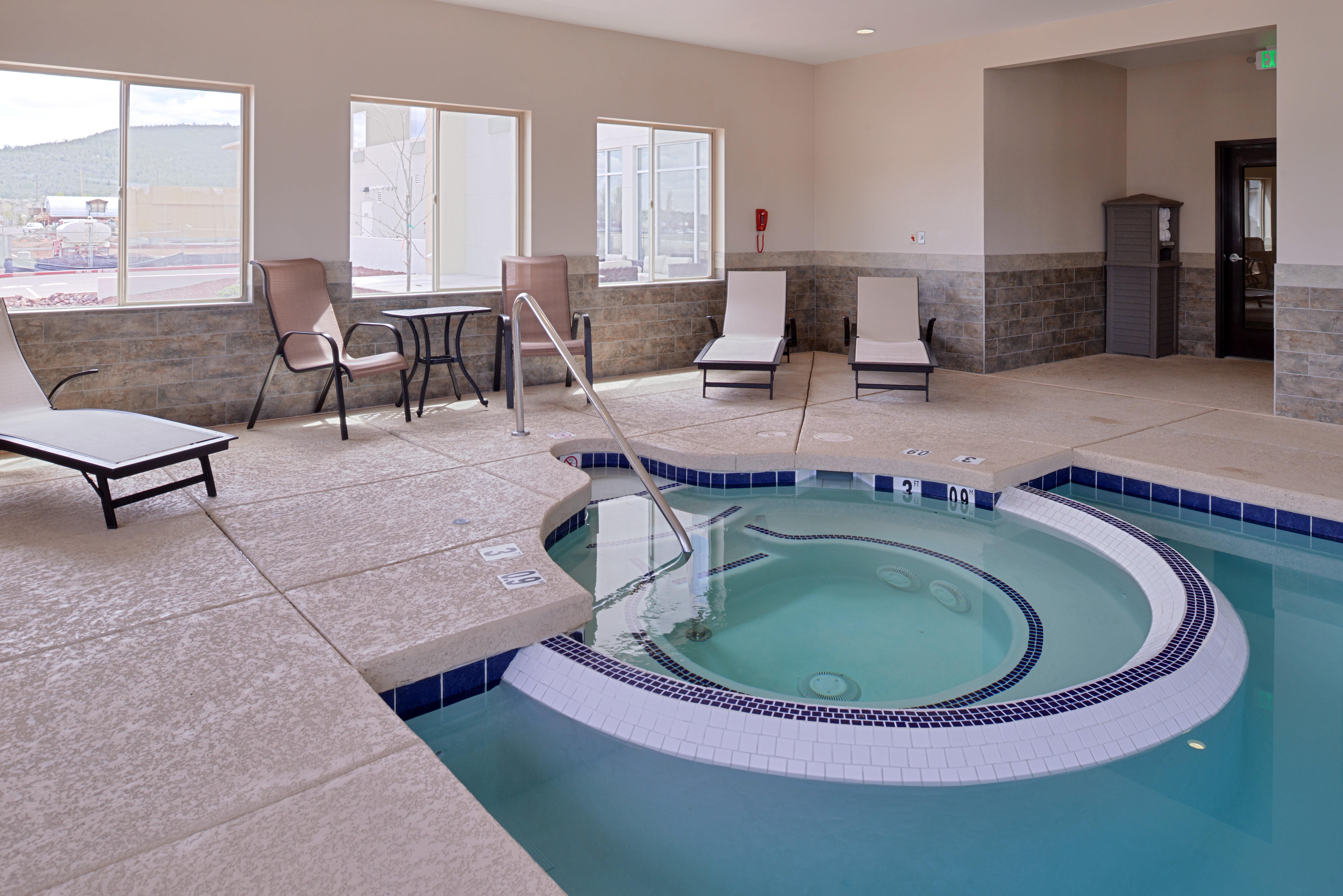 Holiday Inn Express & Suites Williams By Ihg Екстер'єр фото