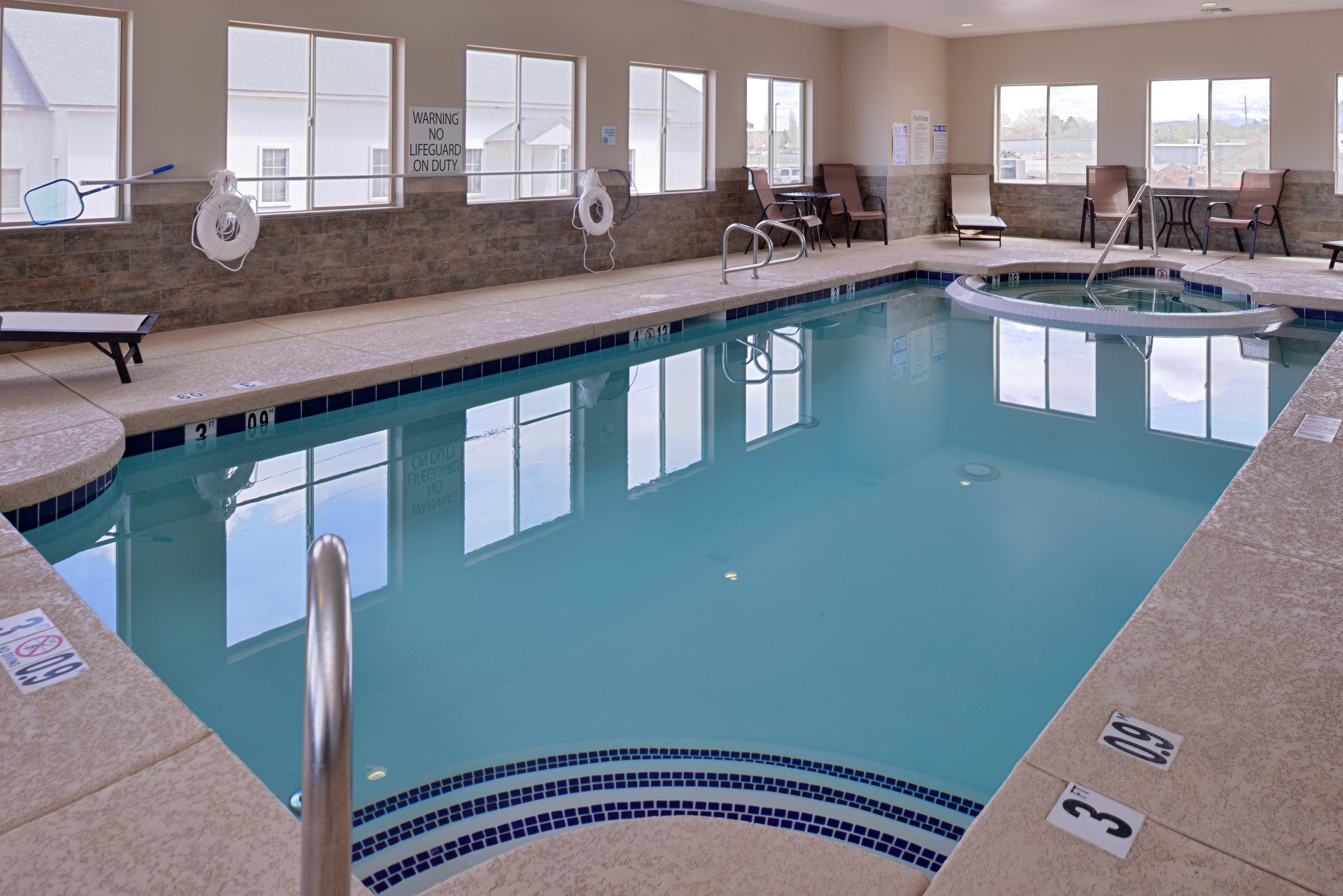 Holiday Inn Express & Suites Williams By Ihg Екстер'єр фото